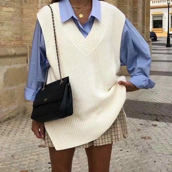Anthropologie Sweaters - NWT Anthropologie Oversized Sweater Vest - Ivory (One-Size)
